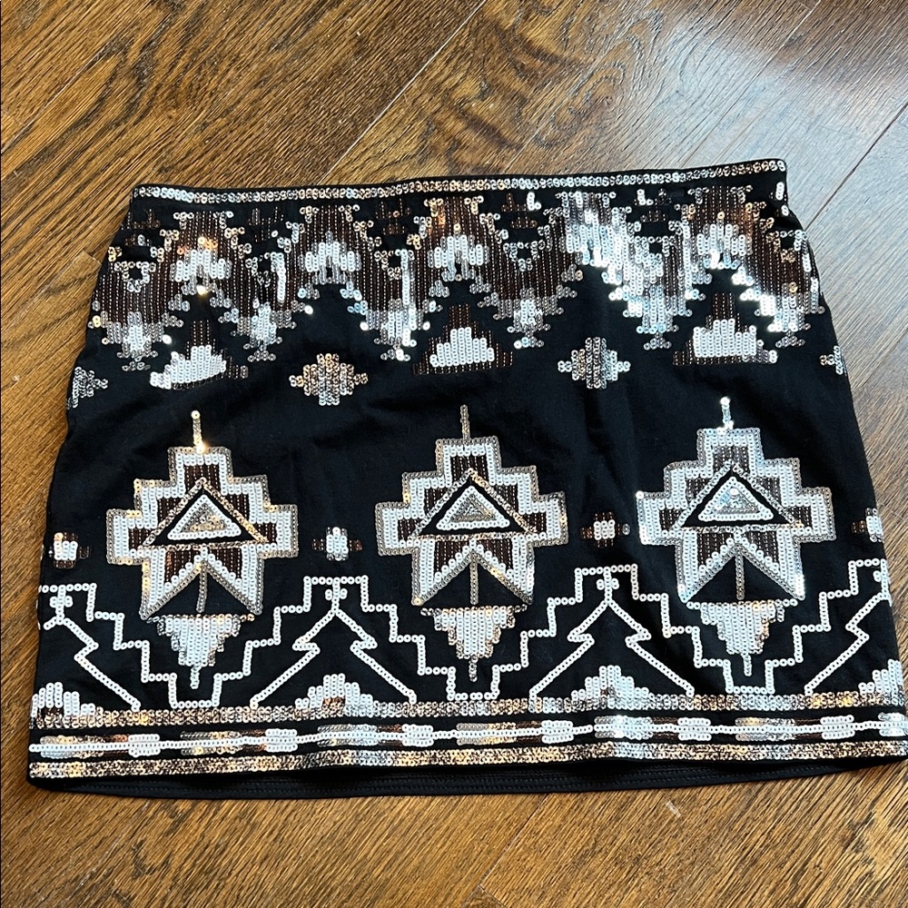 Sequin Embellished Black and Silver Skirt